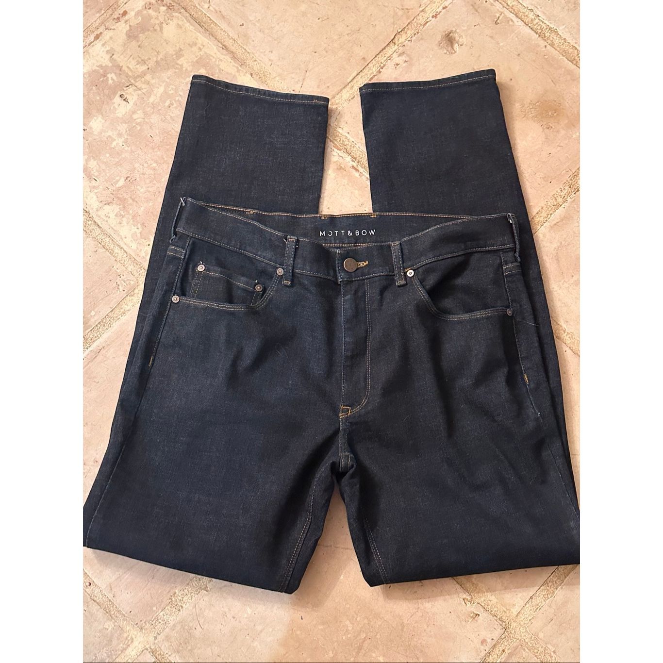 Like New Mott & Bow Men’s Jeans